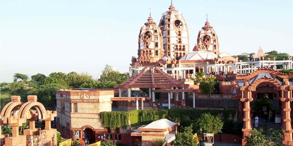 Iskcon temple delhi architecture